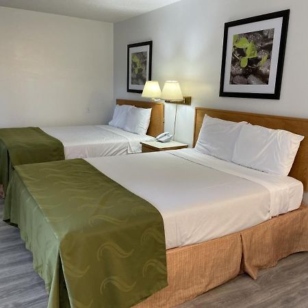 Rodeway Inn & Suites Omak - Okanogan מראה חיצוני תמונה