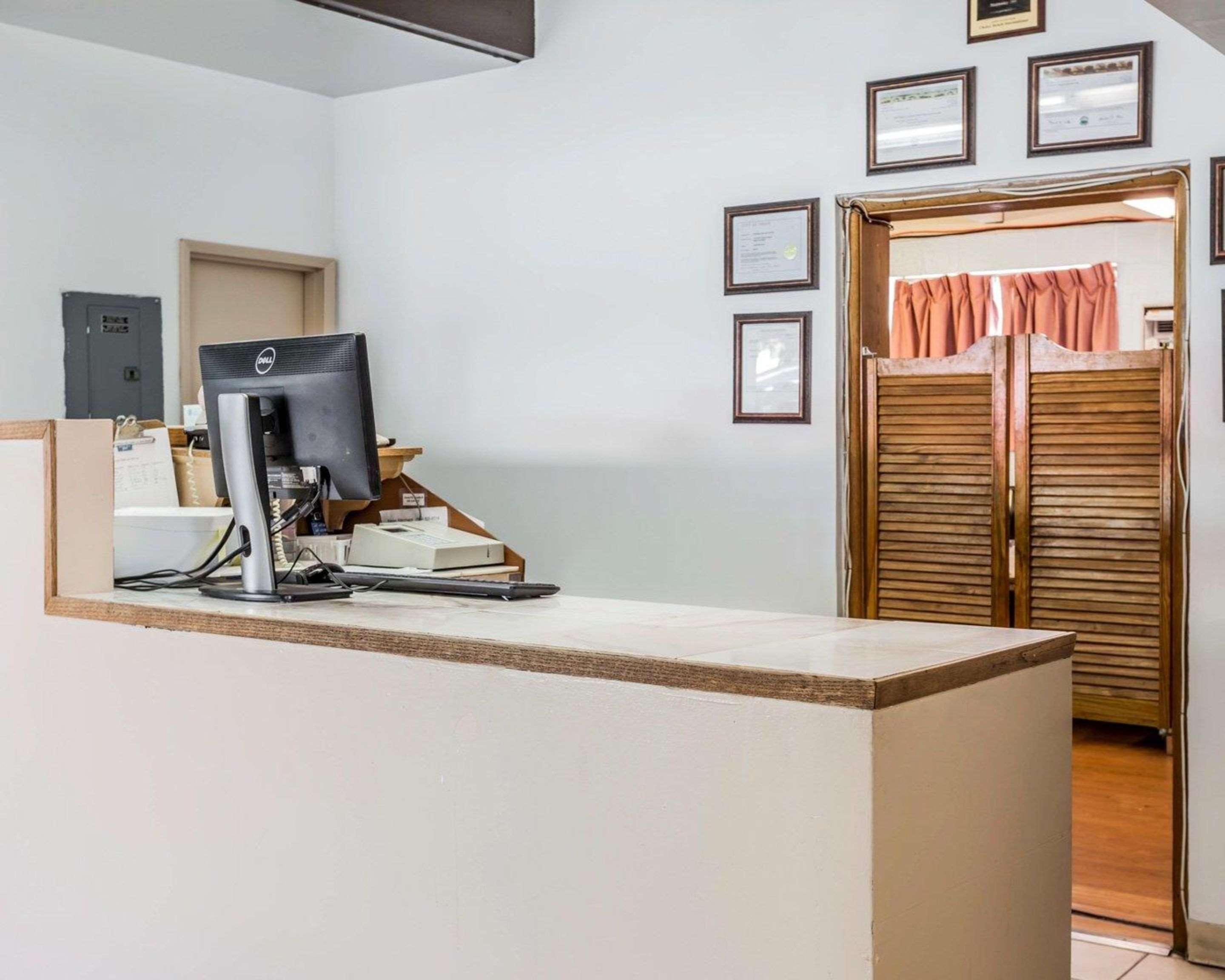 Rodeway Inn & Suites Omak - Okanogan מראה חיצוני תמונה