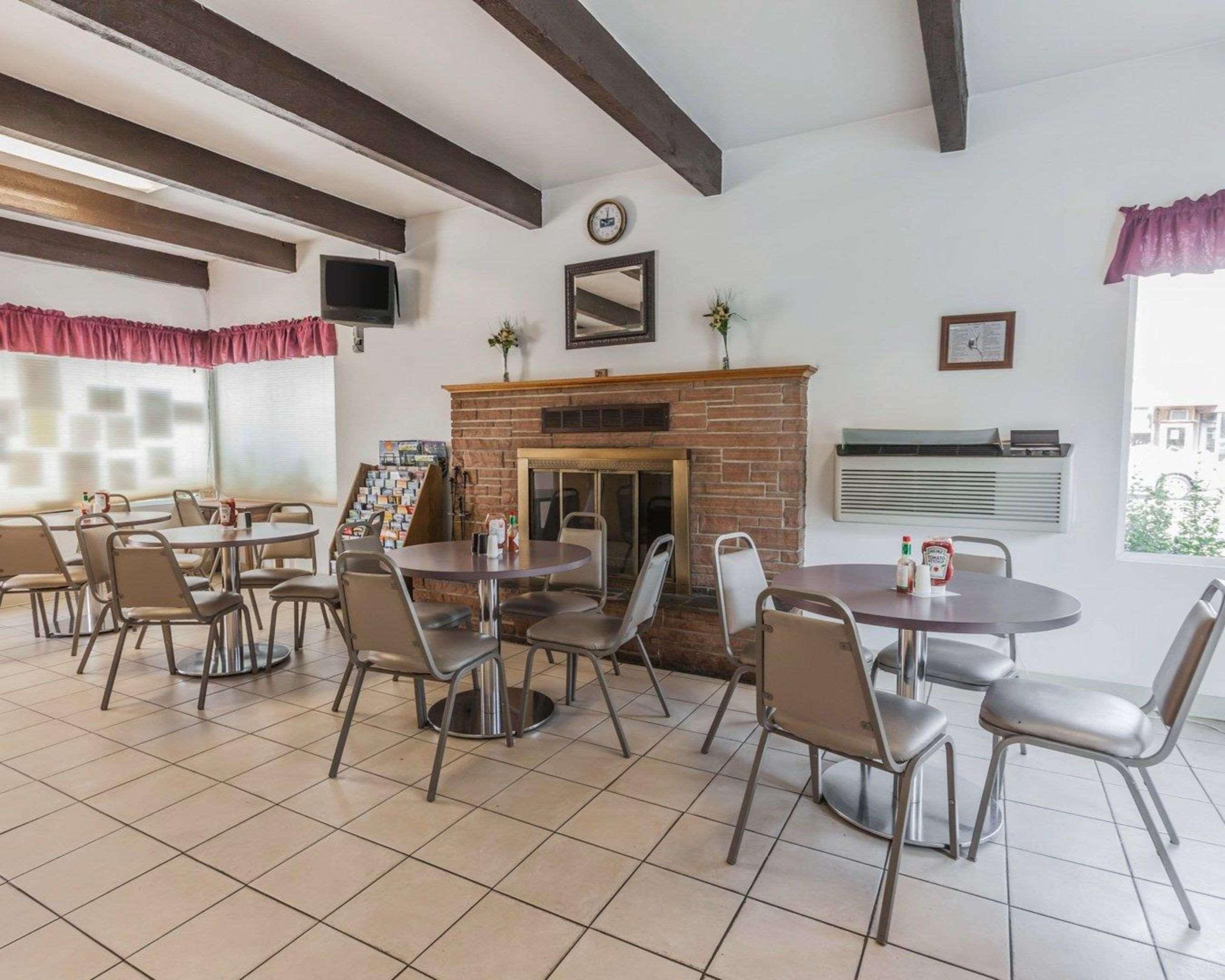 Rodeway Inn & Suites Omak - Okanogan מראה חיצוני תמונה