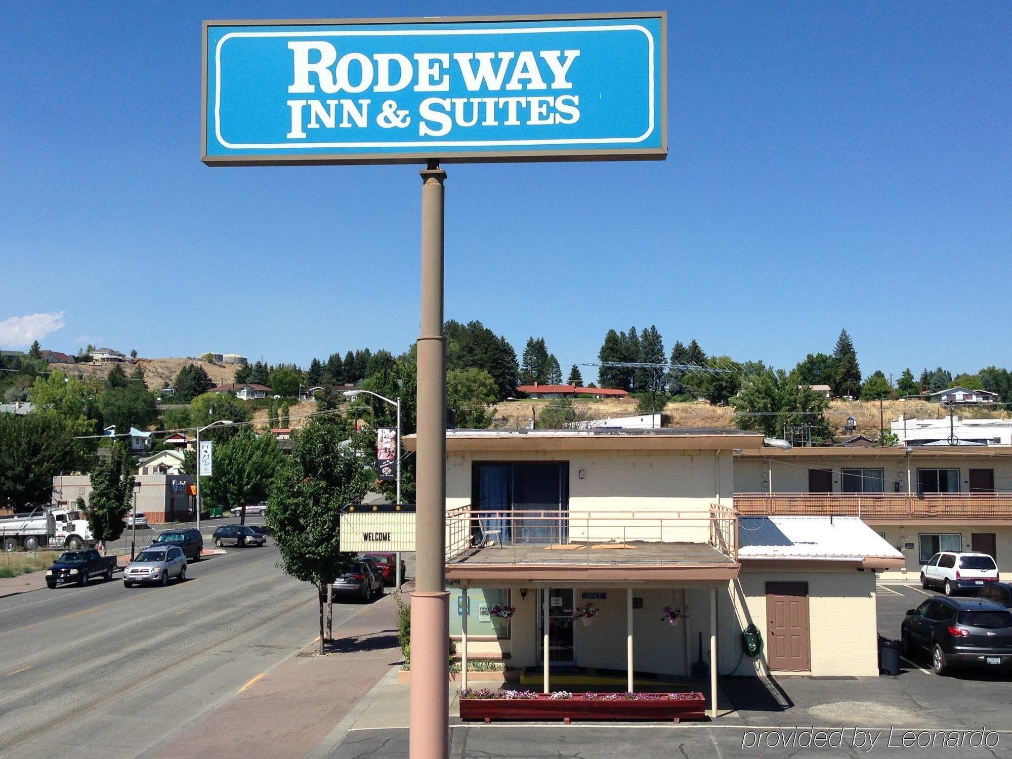 Rodeway Inn & Suites Omak - Okanogan מראה חיצוני תמונה