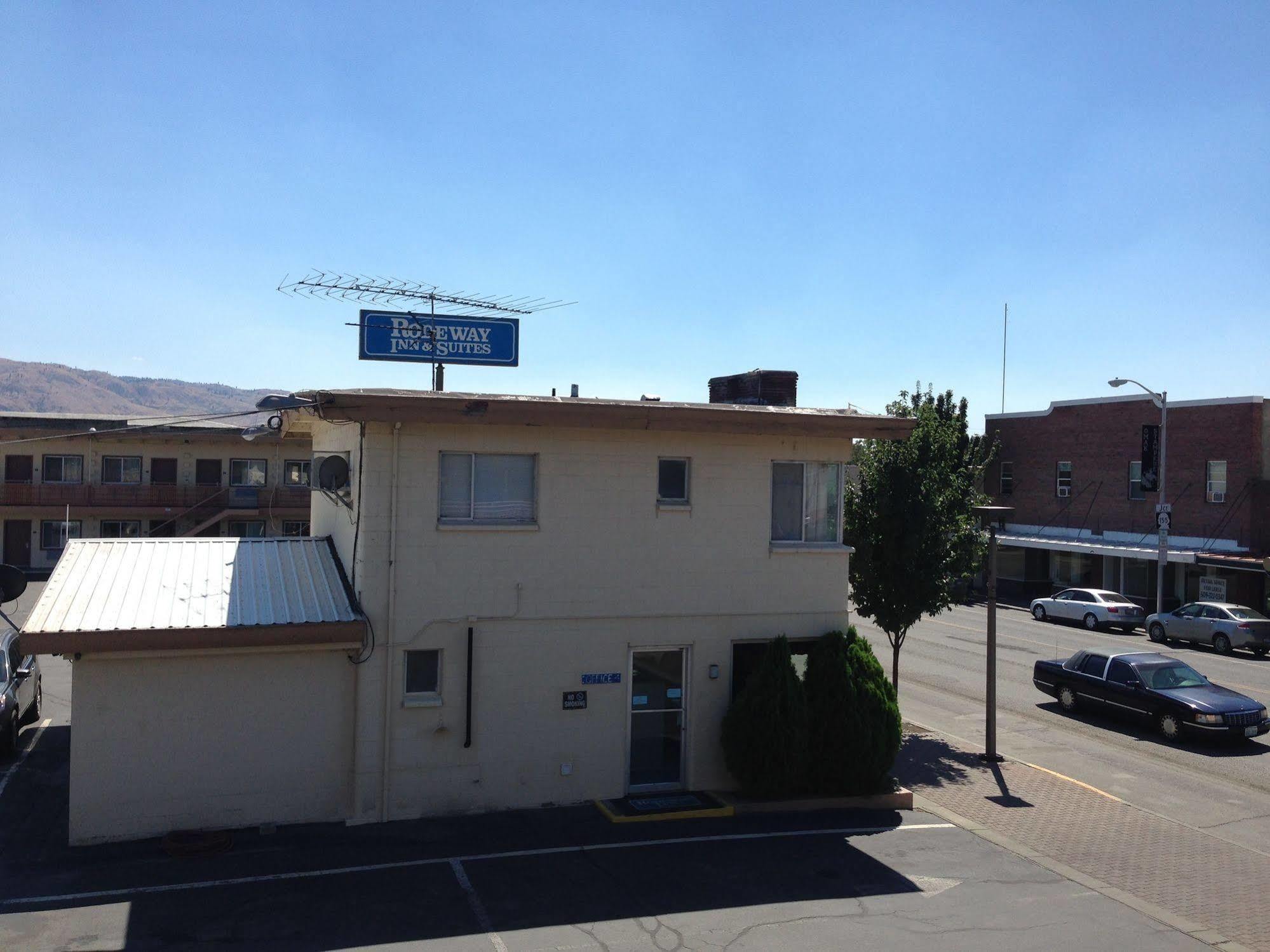 Rodeway Inn & Suites Omak - Okanogan מראה חיצוני תמונה